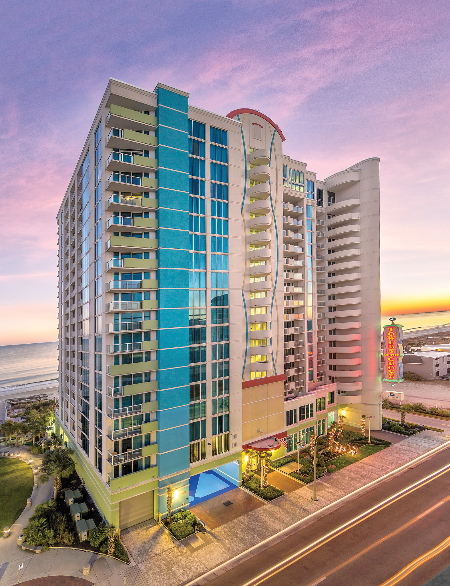 Wyndham Towers On The Grove Extra Holidays Exterior