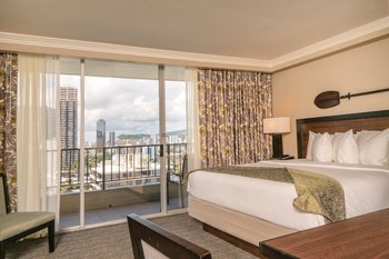 Photos Of Wyndham Vacation Resorts Royal Garden At Waikiki In