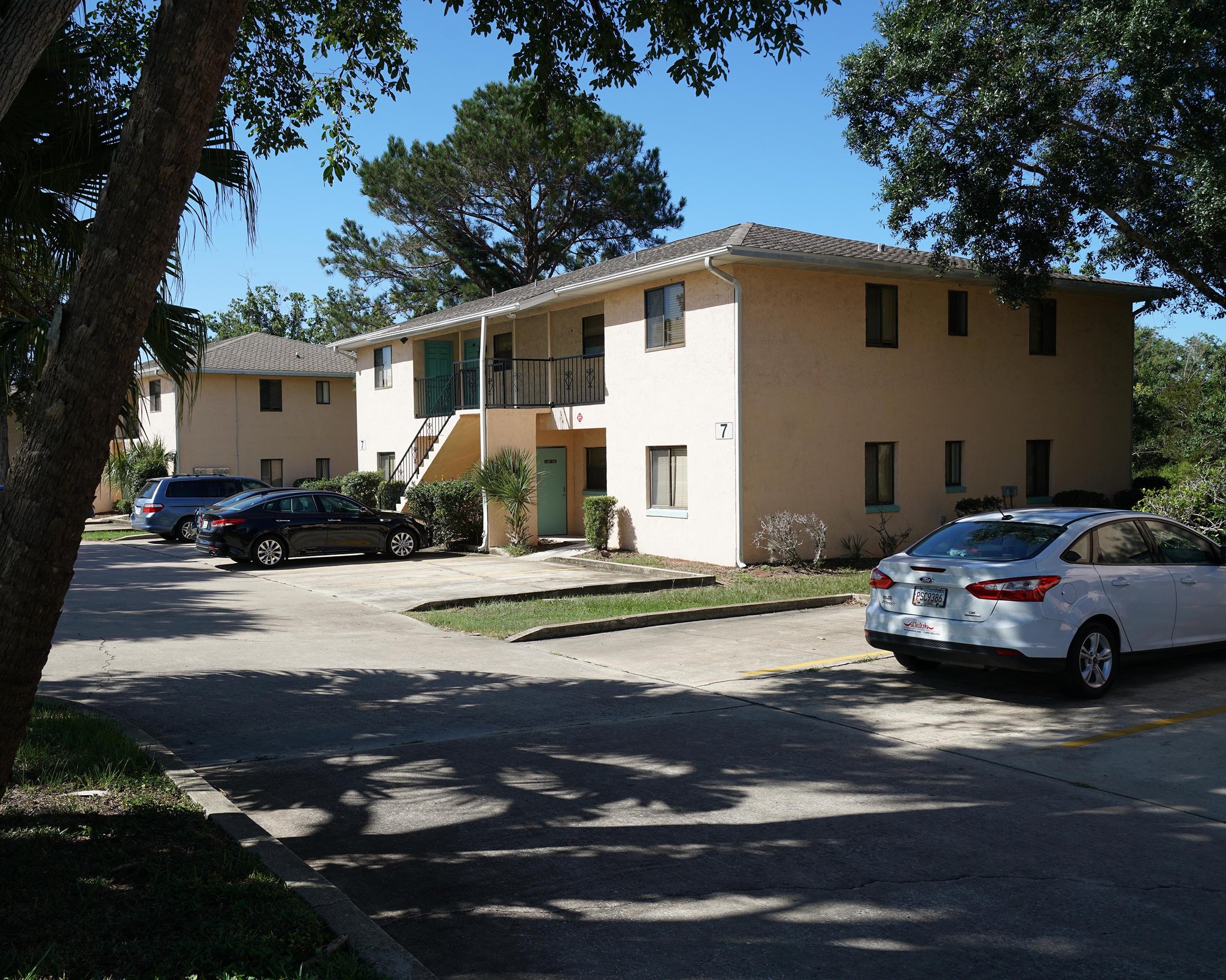 Titusville Resorts For Family Vacations From Extra Holidays