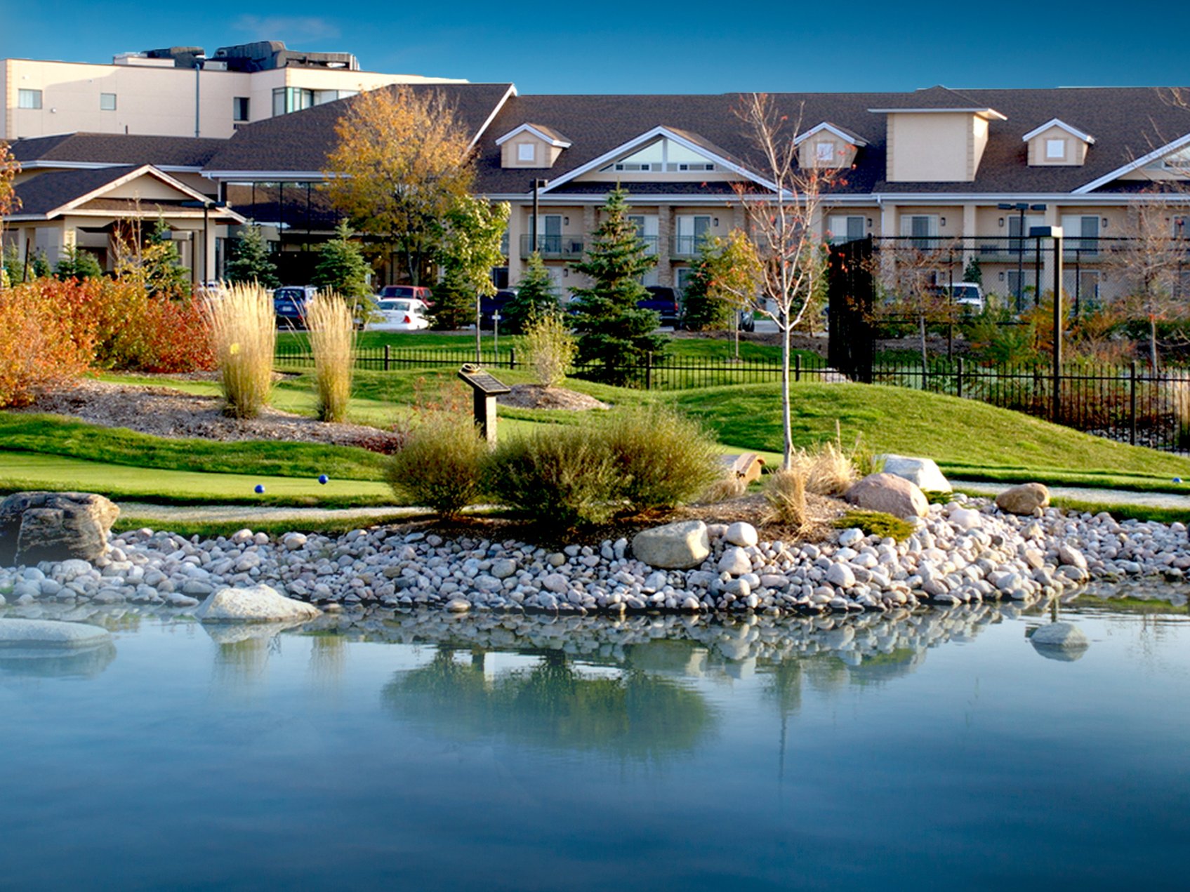 Bay Hotel And Conference Centre