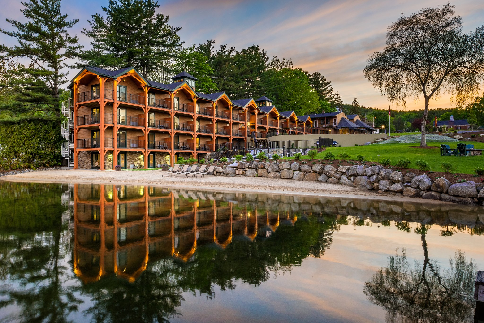 The Center Harbor Inn