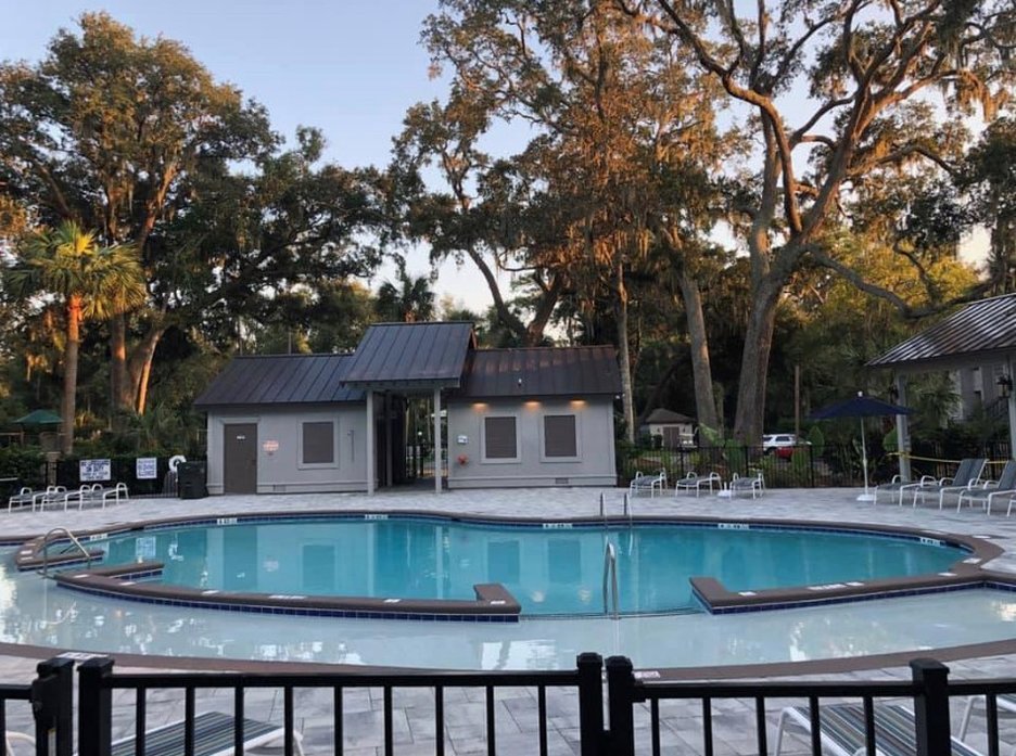 Hotel Rooms 3 By Brigantine Quarters In Hilton Head Island, South Carolina